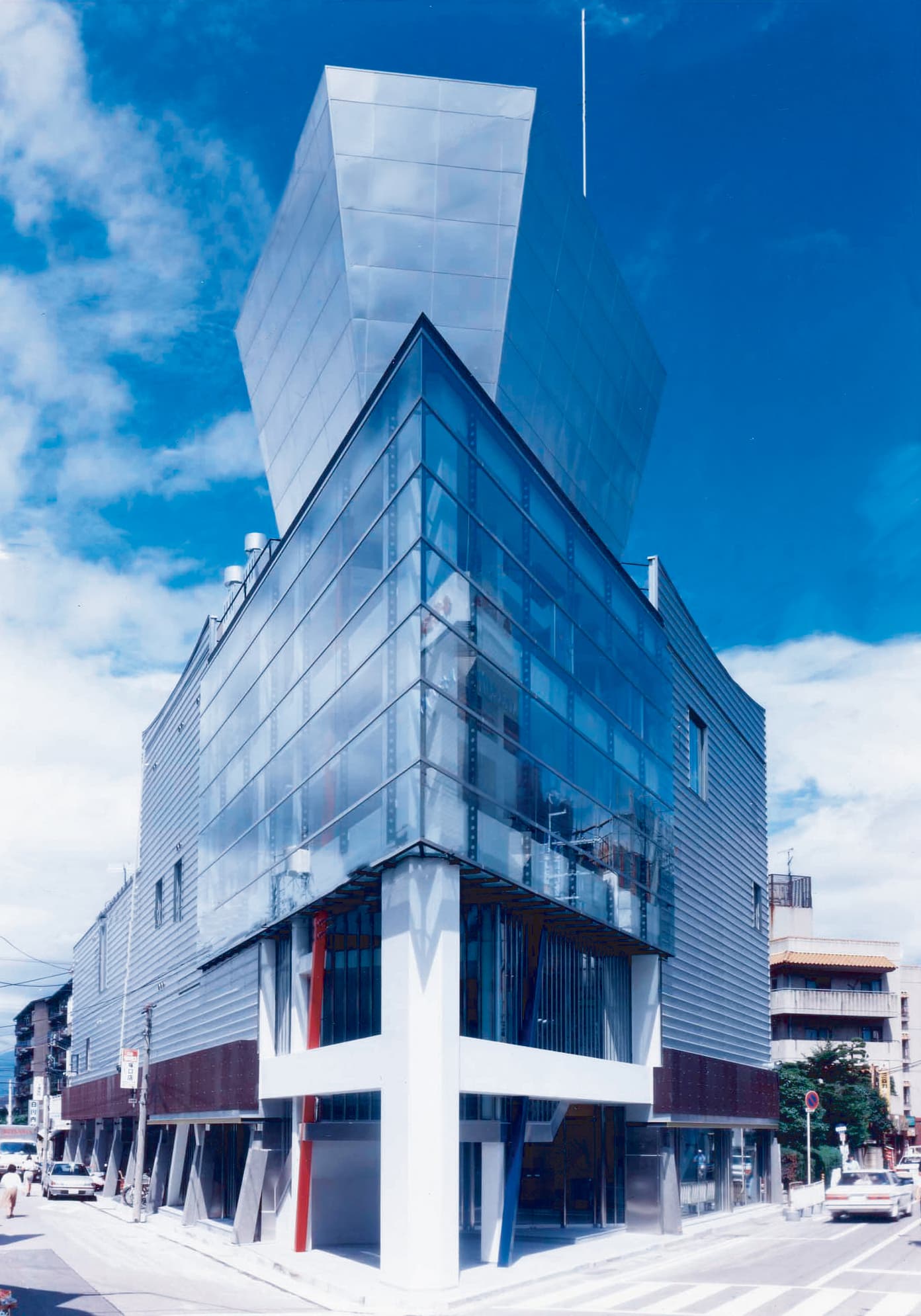 阪急塚口ステップナウ今西ビル３